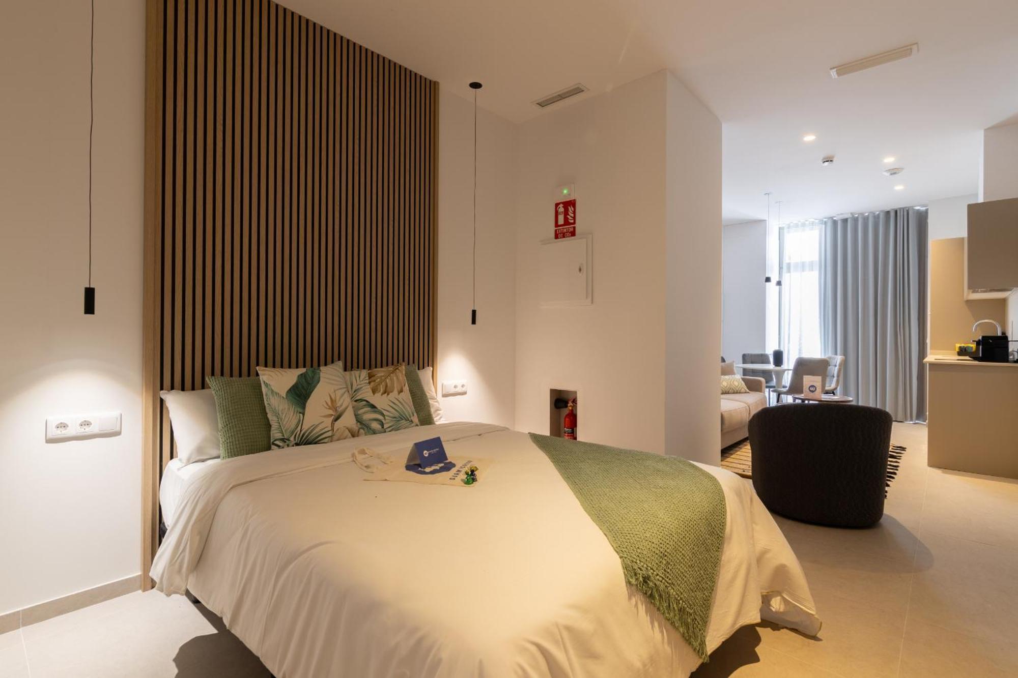 Dorm4You Arena Plaza Valenza Esterno foto
